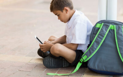 86% dos brasileiros são a favor de restringir celulares nas escolas