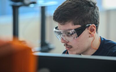 Autonomia, salário e chance de crescer são prioridades para osjovens no mercado de trabalho